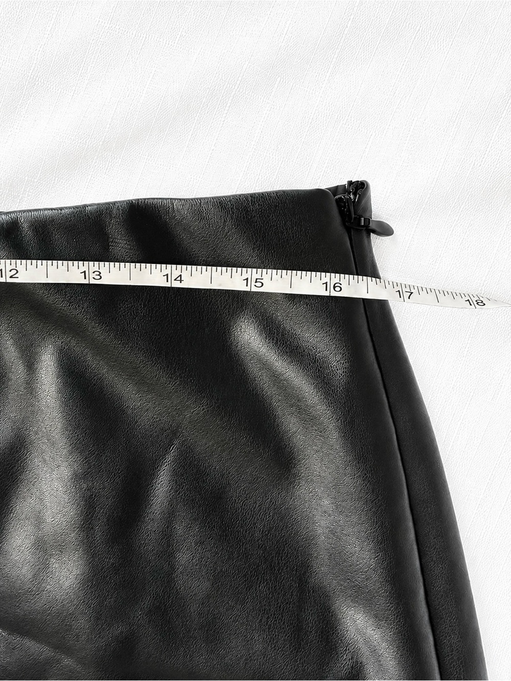 Abercrombie & Fitch Scarlett Mini Skort Black Faux Leather Size L - Picture 3 of 7